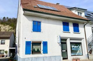 Haus kaufen in 79639 Grenzach-Wyhlen, Wohnen und Arbeiten unter einem Dach in Grenzach-Wyhlen Kleines EFH mit Gewerbeeinheit und Garage