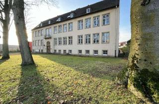 Grundstück zu kaufen in 48431 Rheine, Für Entwickler: Bestandsimmobilie mit großem Grundstück nahe der InnenstadtRheine-Hörstkamp