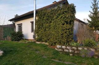 Haus kaufen in 91578 Leutershausen, Leutershausen - Kleines Häuschen in ländlicher Lage