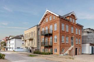 Penthouse kaufen in 25980 Sylt, Exklusive historische Bäderstilvilla in Toplage der Westerländer Innenstadt - Penthouse, FW 7