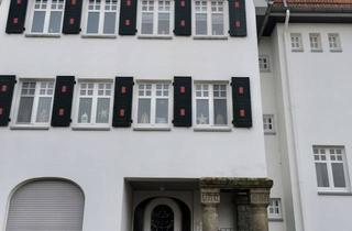 Wohnung kaufen in Willicher Straße 49, 47918 Tönisvorst, Neuer Preis - St. Tönis: Maisonette im Hochparterre in Jugendstil-Villa
