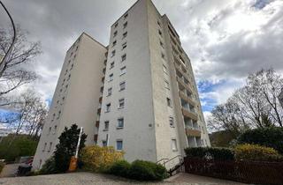 Wohnung kaufen in 66121 Saarbrücken, großzügige Familienwohnung in gepflegtem Hochhaus am -Eschberg