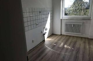 Wohnung mieten in Amselstraße 42, 42555 Velbert, Drei Zimmer Wohnung mit schöner Aussicht!