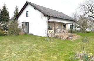 Haus kaufen in 93173 Wenzenbach, Haus mit viel Potenzial!