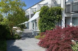 Villa kaufen in 63225 Langen (Hessen), Traum Villa am Naturschutzgebiet