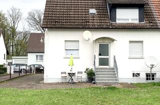 Anlageobjekt in 63165 Mühlheim, "Rote Warte" Bestlage ! Vermietete Immobilie mit 2 WE ! Traumgrundstück mit Potenzial !