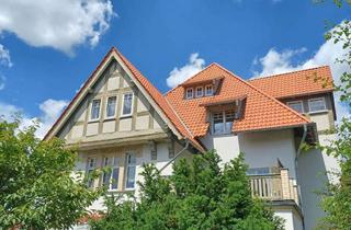 Wohnung mieten in Ilsenburger Straße 42, 38855 Wernigerode, 3-Zimmer-Wohnung mit Balkon im ersten Obergeschoss einer Fachwerkvilla