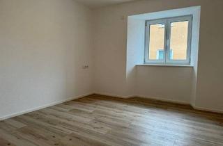Wohnung kaufen in 78576 Emmingen-Liptingen, Emmingen-Liptingen - Barrierefreie und Altersgerechte 2-Zimmer EG Wohnung im Neubau-Standard!