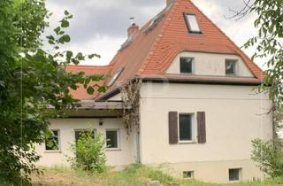 Einfamilienhaus kaufen in 01445 Radebeul, Radebeul - *TOLLE LAGE - EINFAMILIENHAUS MIT AUSBAURESERVE*