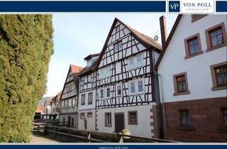 Wohnung kaufen in 76855 Annweiler am Trifels, Charmante Wohnung in historischem Fachwerkhaus im Herzen von Annweiler