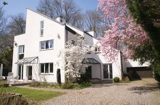 Wohnung mieten in 85737 Ismaning, Stilvolle, geräumige 3-Zimmer-Maisonette-Wohnung mit Garten und Balkon in den Ismaninger Isarauen
