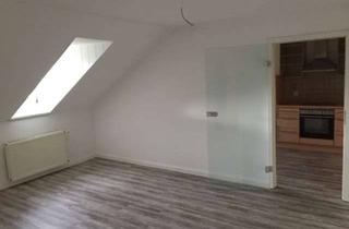 Wohnung mieten in Königstraße 16, 08233 Treuen, gemütliche 2-Raum-Single Wohnung mit Einbauküche in Treuen