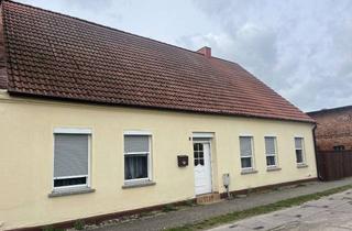 Bauernhaus kaufen in Hintenstr., 16303 Schwedt, altes Bauernhaus mit Nebengelass und Scheune