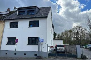 Haus kaufen in Hauptstr., 65843 Sulzbach, *DREIFAMILIENHAUS* zur Eigennutzung oder als Kapitalanlage