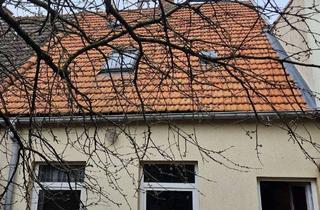 Reihenhaus kaufen in 18236 Kröpelin, Handwerkerhaus mit viel Spielraum!