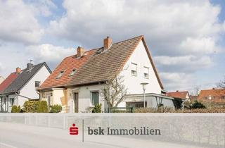Doppelhaushälfte kaufen in 12524 Altglienicke (Treptow), Doppelhaushälfte mit Potenzial und Spielraum im Wegedorn-Kiez