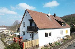 Einfamilienhaus kaufen in 91327 Gößweinstein, Großzügiges Einfamilienhaus mit Einliegerwohnung (auch als Zweifamilienhaus nutzbar) + Garage!