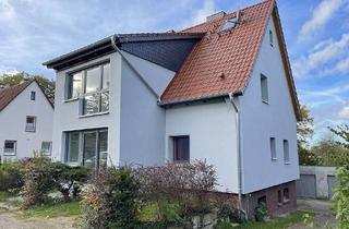 Haus kaufen in 31675 Bückeburg, Bückeburg-Cammer - Modernisiertes Zweifamilienhaus