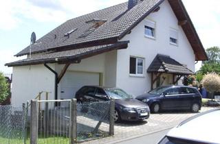 Haus kaufen in 35794 Mengerskirchen, Mengerskirchen - EFH mit ELW und Garage in Mengerskirchen-Winkels