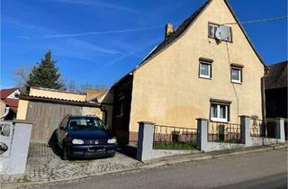 Haus kaufen in 04741 Roßwein, Roßwein - Haus mit Potenzial in ländlicher Gegend zu verkaufen