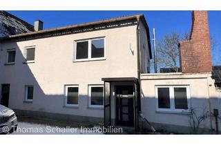 Haus kaufen in 90559 Burgthann, Charmantes Haus (DHH) mit großem Garten in ruhiger Lage in Schwarzenbach