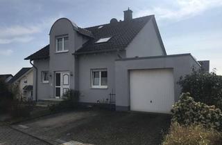 Einfamilienhaus kaufen in 37191 Katlenburg-Lindau, Geräumiges und preiswertes 6-Zimmer-Einfamilienhaus in Katlenburg-Lindau, Katlenburg-Lindau