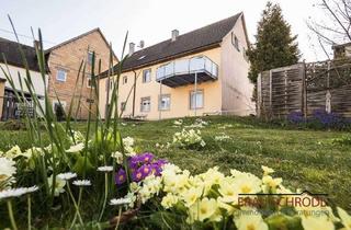 Mehrfamilienhaus kaufen in 78244 Gottmadingen, Mehrfamilienhaus mit Potentialauf großem Grundstückim schönen Randegg