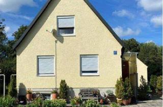 Haus kaufen in Wehrstaudenstraße 25, 85757 Karlsfeld, Traumhaftes Angebot: Freistehendes Haus mit großzügigem Grundstück in Karlsfeld