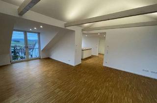 Wohnung mieten in Heinestrasse, 71735 Eberdingen, Dachgeschoss mit 3,5 Zimmer und traumhafter Aussicht