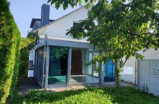 Einfamilienhaus kaufen in 71272 Renningen, Freistehendes Einfamilienhaus mit gehobener Ausstattung
