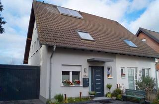 Doppelhaushälfte kaufen in 52441 Linnich, Hochwertige Doppelhaushälfte in beliebter Wohnlage