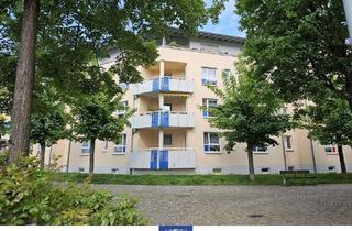 Wohnung kaufen in 01705 Freital, Gemütlicher Singletraum in gepflegter und grüner Wohnanlage!