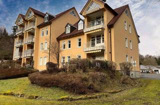 Wohnung kaufen in 97816 Lohr am Main, Zeit für Gemütlichkeit - 4 Zimmer Etagenwohnung mit Balkon und Garage.