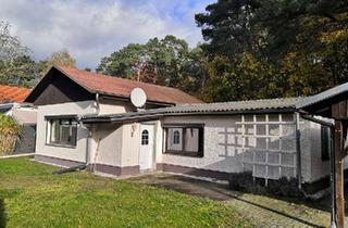 Einfamilienhaus kaufen in 16562 Hohen Neuendorf, Hohen Neuendorf - Bungalow am Waldrand - ruhige Lage - Doppelcarport