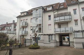 Wohnung kaufen in 71065 Sindelfingen, Traumhafte 2 -Zimmer-DG-Wohnung in zentraler Stadtlage!