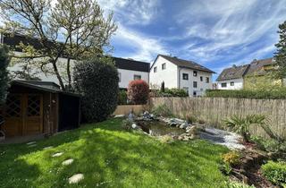 Wohnung kaufen in 61440 Oberursel (Taunus), FRÜHLINGSGEFÜHLE Moderne 2-Zimmer-Maisonette mit Garten und eigenem Goldfisch-Teich!