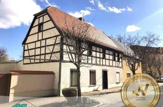 Einfamilienhaus kaufen in 04683 Naunhof, Einfamilienhaus mit 220 m² direkt am Markt in Naunhof zu verkaufen