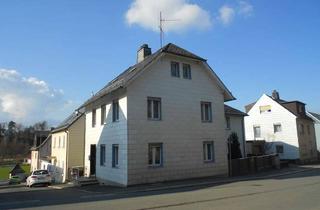 Einfamilienhaus kaufen in 95152 Selbitz, Einfamilienhaus in zentraler Lage für geschickte Handwerkerfamilie