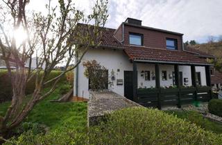 Doppelhaushälfte kaufen in 65307 Bad Schwalbach, Gemütliches Wohnen - Freigestellte Doppelhaushälfte in ruhiger und zentraler Lage von Bad Schwalbach