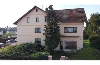 Mehrfamilienhaus kaufen in 61184 Karben, Entwicklungsfähiges Mehrfamilienhaus in ruhiger Lage von Karben-Petterweil
