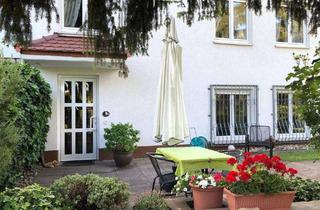 Haus kaufen in 65203 Biebrich, Gepflegtes Zweifamilienhaus in Wiesbaden-Biebrich