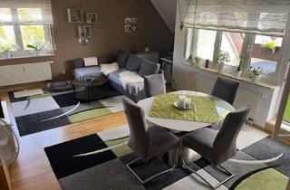 Wohnung kaufen in 71272 Renningen, Gepflegte Maisonette-Wohnung mit vier Zimmern sowie Balkon und EBK in Renningen