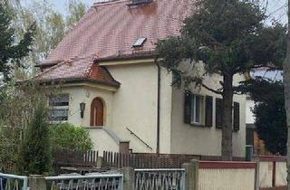 Haus kaufen in 04571 Rötha, Schmuckstück sucht Handwerker