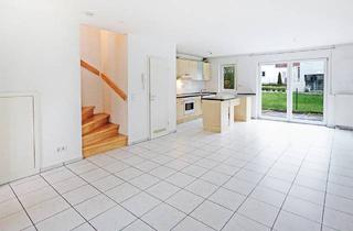Wohnung kaufen in 71229 Leonberg, Leonberg - Attraktives Reihenmittelhaus in zentraler Lage