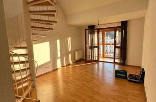 Wohnung kaufen in 90763 Fürth, Fürth - Provisionsfrei - 2-Zimmer-Maisonette in Fürth zu verkaufen