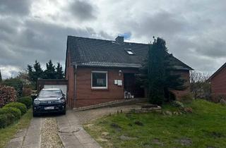 Einfamilienhaus kaufen in 25335 Elmshorn, Elmshorn - EFH mit Einliegerwohnung in Elmshorn - Haus