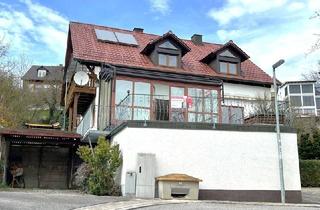 Haus kaufen in 93152 Undorf, Undorf - Neu renoviertes Zweifamilienhaus