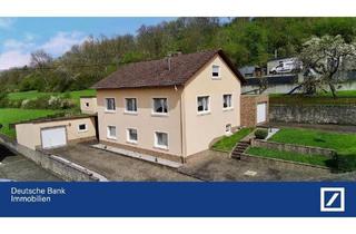 Einfamilienhaus kaufen in 54634 Bitburg, Bitburg - Vielseitig nutzbares Haus in top Zustand und herrlichem Landschaftsblick in erhöhter Lage