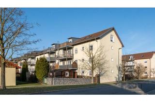 Wohnung kaufen in Schneebergstraße 1b, 95463 Bindlach, Schicke 3-Zimmer-Dachgeschosswohnung am Bindlacher Berg mit Sonnenbalkon!