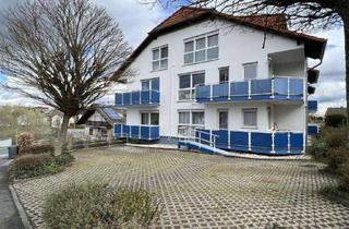 Wohnung kaufen in Buchenweg 10, 35625 Hüttenberg, Mit Balkon: Großzügige, sehr schöne 4 Zimmer-Wohnung in Hüttenberg-Rechtenbach, Buchenweg 10